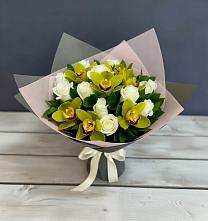 Букет цветов из:  Орхидеи и Розы в Хатукае