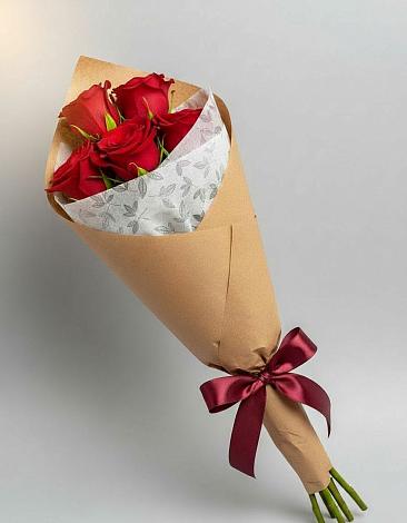 Букет цветов из: Розы в Хатукае