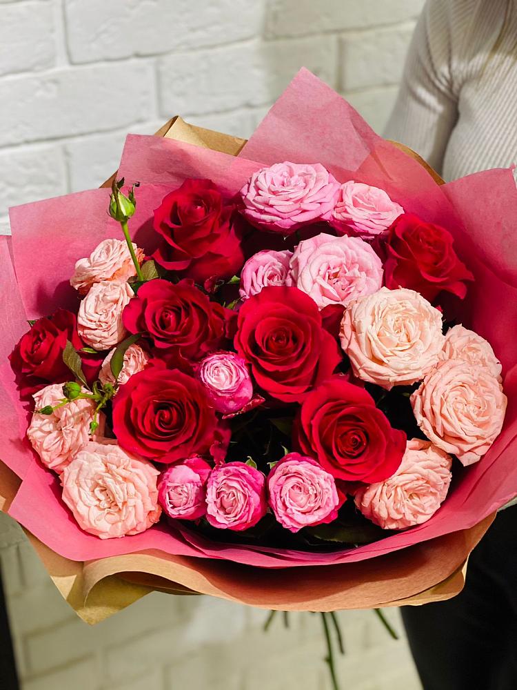 Букет цветов из: Розы в Хатукае